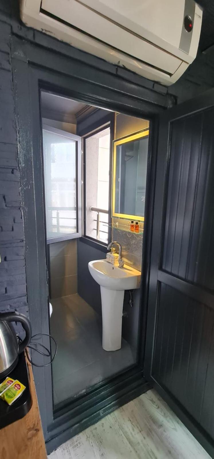 Royal Suite Hotel Стамбул Экстерьер фото